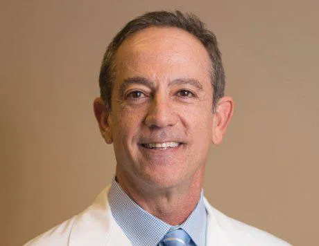 Photo of Dr. Moses Fallas, a general surgeon at CCSS